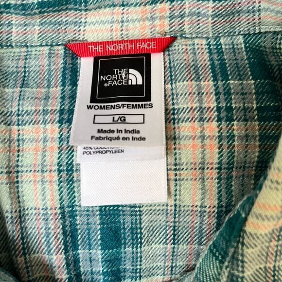North Face Women’s Flannel Button Down, Size Large - Picture 5 of 7